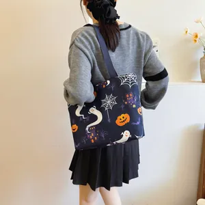 Halloween themed tote bag with pumpkin and ghost patterns, large capacity shoulder bag