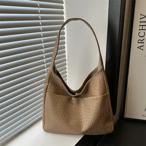 Damen Mode Geflochtene PU Leder Schultertasche Große Kapazität Intrecciato Tote Bag Vintage Hobo Achseltasche Tägliche Reisetasche