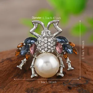 Anillo de abeja vintage en plata con perla sintética y cristales de colores vivos