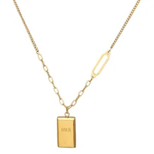 Collier en acier inoxydable doré avec pendentif GOLD et chaîne asymétrique moderne