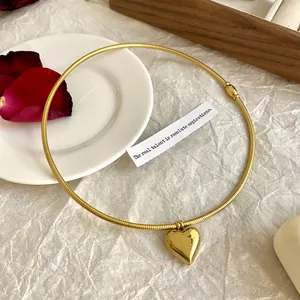 Minimalistische Edelstahl Schlangenkette Choker Halskette Mit Herz Anhänger Für Damen Mode Hochglanzpoliert Schmuck Zubehör