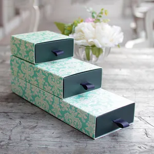 Klassiek Chinese Lade Cadeaudoos Damast Paisley Patroon Papier Verpakkingsdoos Met Lint Handvat Voor Thee Snoep Bruiloft