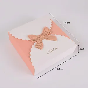 Pink and white square gift box with ribbon and Thank You text, 14x14x4cm dimensions