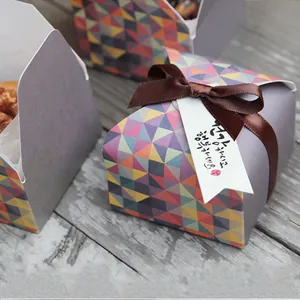 Mini geometric pattern square gift box with silk ribbon and tag for soap and candles