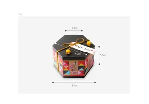 Detail view of hexagonal gift box with dimensions 8.7cm width and 5.5cm height