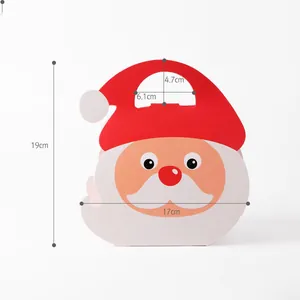 Scatola regalo Babbo Natale cartoon con dimensioni di 19 cm di altezza e dettaglio manico