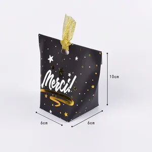 Boîte cadeau Merci noire avec ruban doré et dimensions 10x6x6 cm pour bonbons