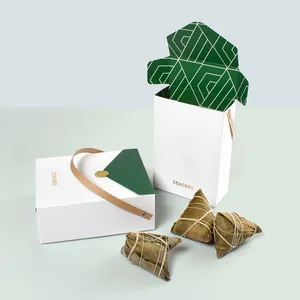 Handheld Paper Gift Box Minimalist Gold Foil Lettering White Green Packaging Box With Wax Seal Decor For Treats Gifts