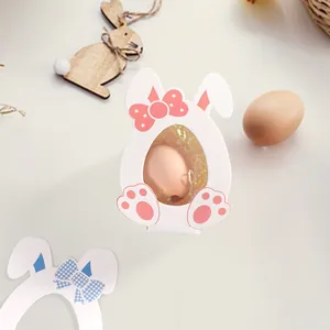 Boîte à bonbons lapin de Pâques avec fenêtre en œuf et nœud rose pour cadeaux