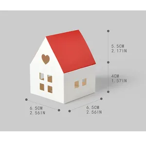 Detailed dimensions of a small house gift box with a red roof and white heart cutouts