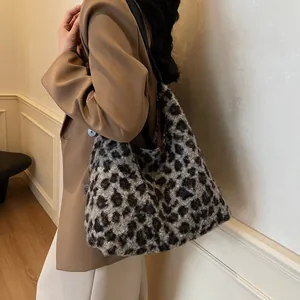 Damen Leopardenmuster Plüsch Schultertasche Kunstfell Große Kapazität Tote Hobo Tasche Für Winter Casual Streetwear Mode Tasche