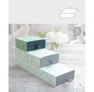Detail of mint green damascus drawer gift box with S size 8.5x8.5x3.5cm and silk ribbon