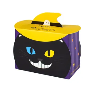 Boîte à bonbons d'Halloween colorée avec chat noir et détails de couvercle de chapeau