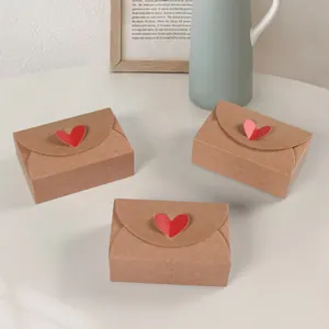 Kraft Paper Gift Box Red Heart Clasp Envelope Shape Wedding Candy Box Valentine's Day Small Gift Packaging