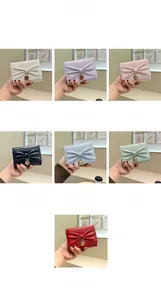 Portefeuilles courts à nœud pour femmes en sept couleurs brillantes dont rose et bleu