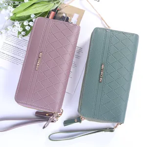 Portefeuille long matelassé pour femme en simili cuir avec double zip et dragonne