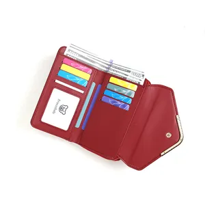 Minimalistische rote Damen-Brieftasche im Umschlag-Stil mit vielen Kartenfächern und Klappe