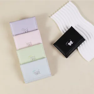 Portefeuilles courts en cuir PU avec nœud papillon et texte SWEET en couleurs acidulées