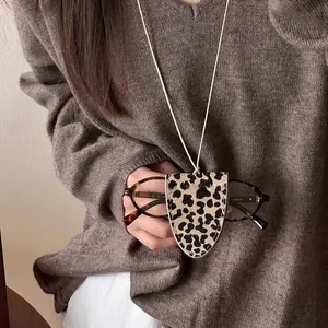 Leopard print magnetic sunglasses holder necklace with pu leather neck strap and stitching