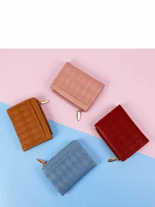 L-vormige portemonnees in pastelkleuren met ruitpatroon en gouden ritssluiting