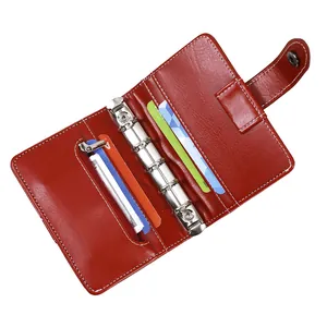Agenda A7 in pelle rossa con raccoglitore a 6 anelli, portacarte e tasca con zip