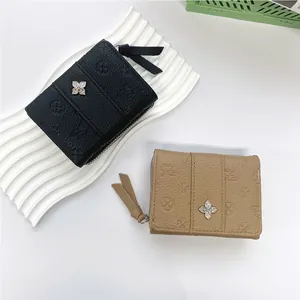 Women Fashion Short Wallet PU Leather Litchi Pattern Embossed Clover Rhinestone Zipper Coin Purse Card Holder Ladies Elegant Trifold Wallet