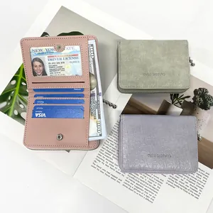 Minimalist women's multi-slot PU leather wallet with zipper closure and transparent ID window