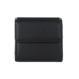 Portafoglio compatto in pelle nera a grana litchi con design minimalista a ribalta