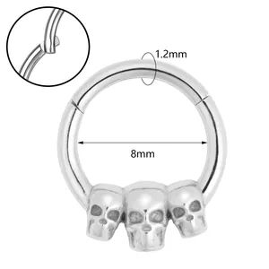 Nasenring aus 316L Edelstahl mit drei Totenköpfen und Klappscharnier, 1,2mm x 8mm