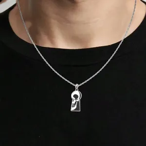 Collier rétro fantôme trou de serrure pour hommes avec pendentif crâne punk et chaîne