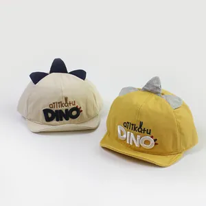 Casquettes de baseball dinosaure pour bébé en coton beige et jaune à bord souple