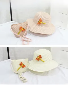 Ensemble chapeau de paille et sac à bandoulière pour filles avec motifs libellule