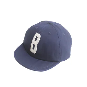 Casquette de baseball bleue pour enfants avec patch brodé 'B' blanc en coton sergé