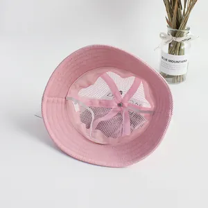 Cappello da sole rosa per bambini con fodera in rete traspirante e sottogola elastico