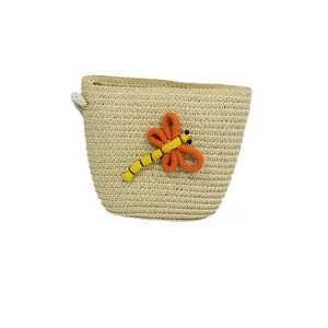 Sac bandoulière en paille pour enfants avec motif libellé tissé à la main pour l'été