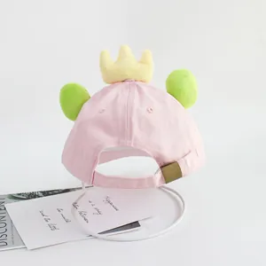 Casquette de baseball rose en coton pour enfants avec couronne en peluche et pompons