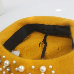 Ginger wool beret for women with gradient pearls and rhinestones decoration