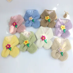 Bunte Plüsch-Winterschal-Set für Mädchen mit 3D-Blumendetail und weicher Fleece-Textur
