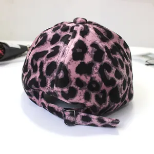Rosa Baseballkappe für Kinder mit Leopardenmuster und verstellbarer Metallschnalle