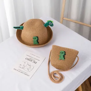 Set cappello di paglia e borsa per bambini con simpatico dinosauro verde 3D estivo