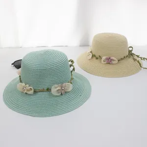 Damen Strohhüte mit Chiffonblumen in Minzgrün und Beige für den Sommerstrand
