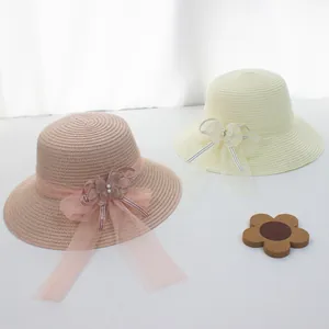 Damen Strohhüte mit breiter Krempe, eleganter Netzschleife und Perlen-Blumen-Dekoration