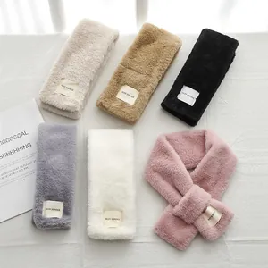Écharpe Croisée en Fausse Fourrure pour Femmes et Enfants Tour de Cou Thermique Épais Peluche Douce avec Patch de Lettres