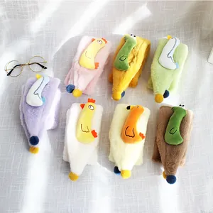 Lot d'écharpes en peluche pour enfants avec motifs animaux mignons en sept couleurs