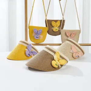 Ensembles chapeaux de paille et mini sacs pour enfants avec écussons lapin sourire