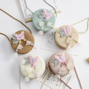 Handgefertigte Sommer-Stroh-Umhängetaschen für Mädchen mit Stickerei und Quasten-Detail