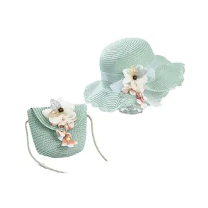 Grünes Strohhut- und Taschen-Set für Mädchen mit Blumen für den Sommerurlaub am Strand