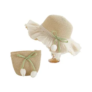 Strohhut und Handtaschen-Set für Mädchen mit weißem Spitzenrand und grüner Schleife