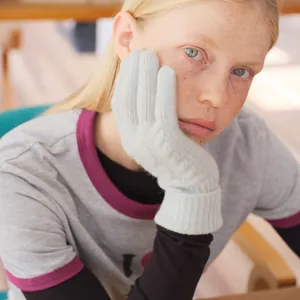 Gants d'hiver en laine mélangée pour femme avec motif torsadé et fonction écran tactile