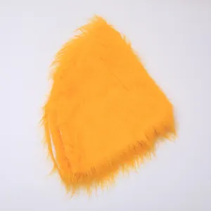 Plush 78cm gold Christmas tree skirt made of premium faux fur for elegant holiday decor